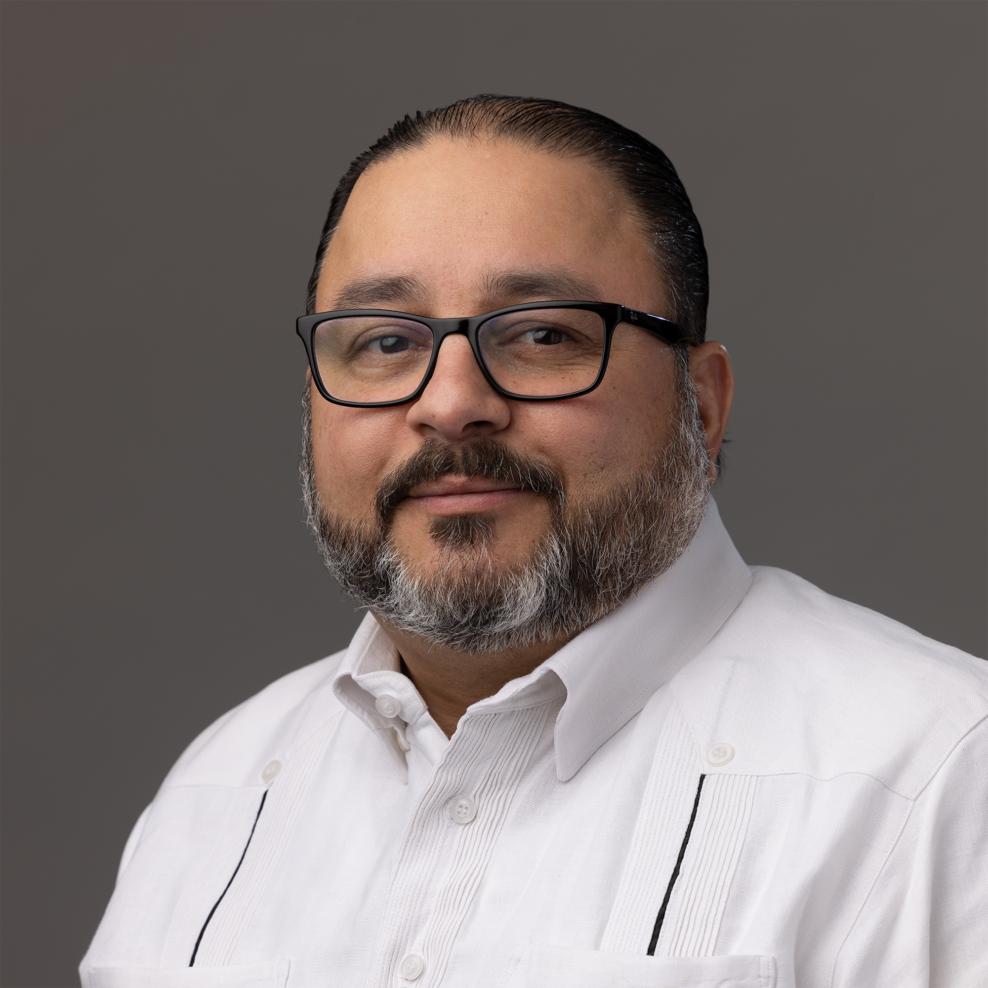 Dr. Luis J. Camacho